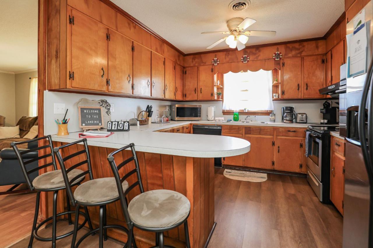 Spacious Home With Waterfront View-Welcome Pets Sneads Ferry المظهر الخارجي الصورة