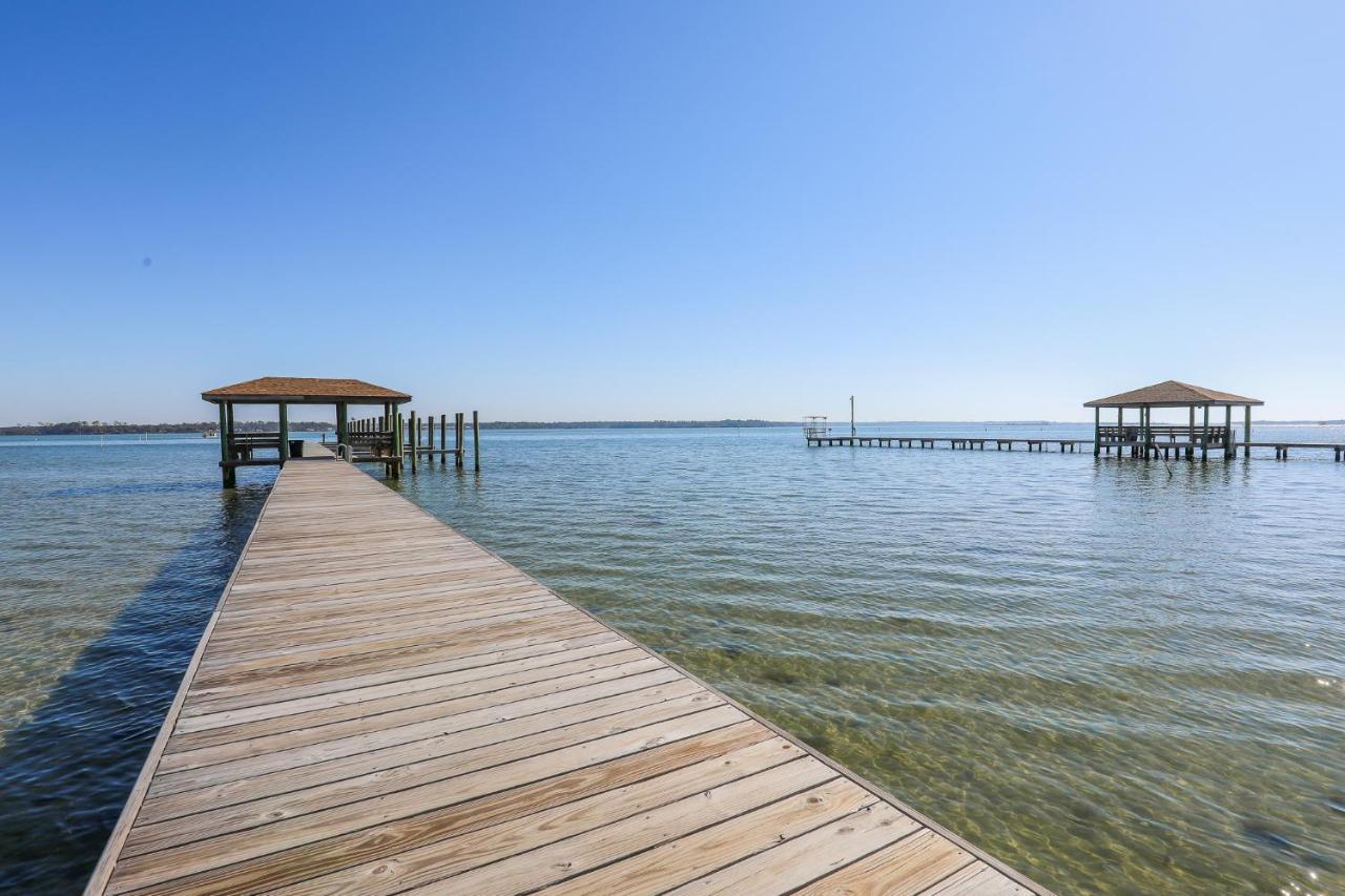 Spacious Home With Waterfront View-Welcome Pets Sneads Ferry المظهر الخارجي الصورة